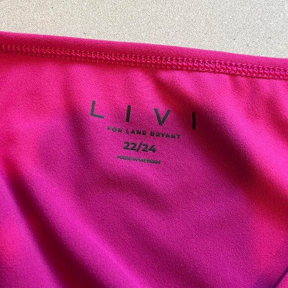 NWOT LIVI for Lane Bryant Magenta Pink Soft V-Neck Short Sleeve Tee Size 22/24 - Picture 5 of 7